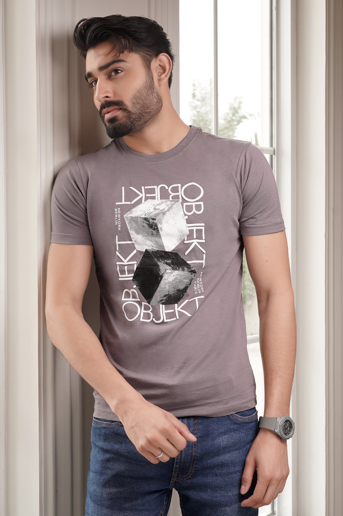 Diners Men's Round Neck T-Shirt - Diners