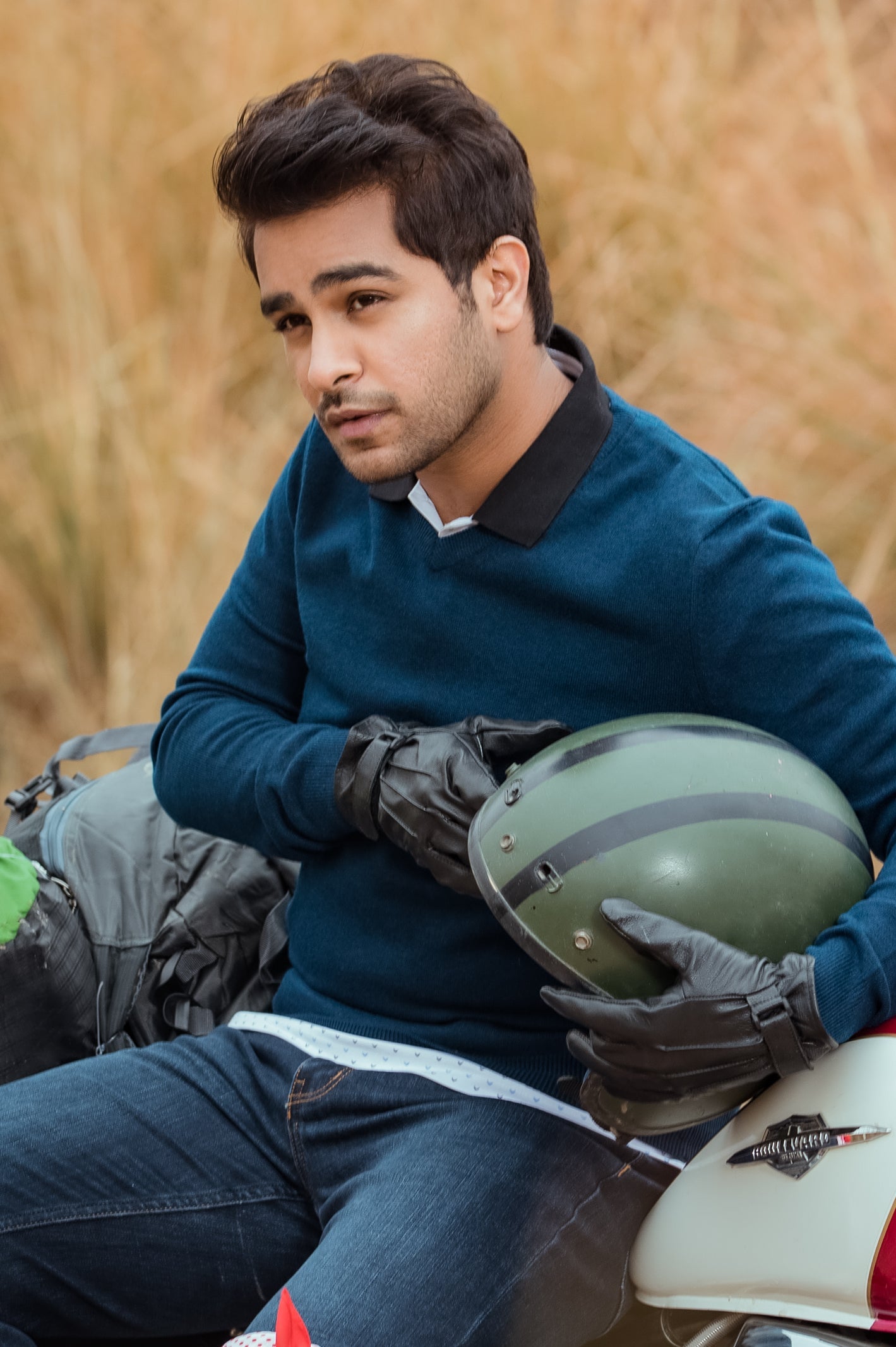 Gents Sweater In Blue SKU: SA558-BLUE - Diners