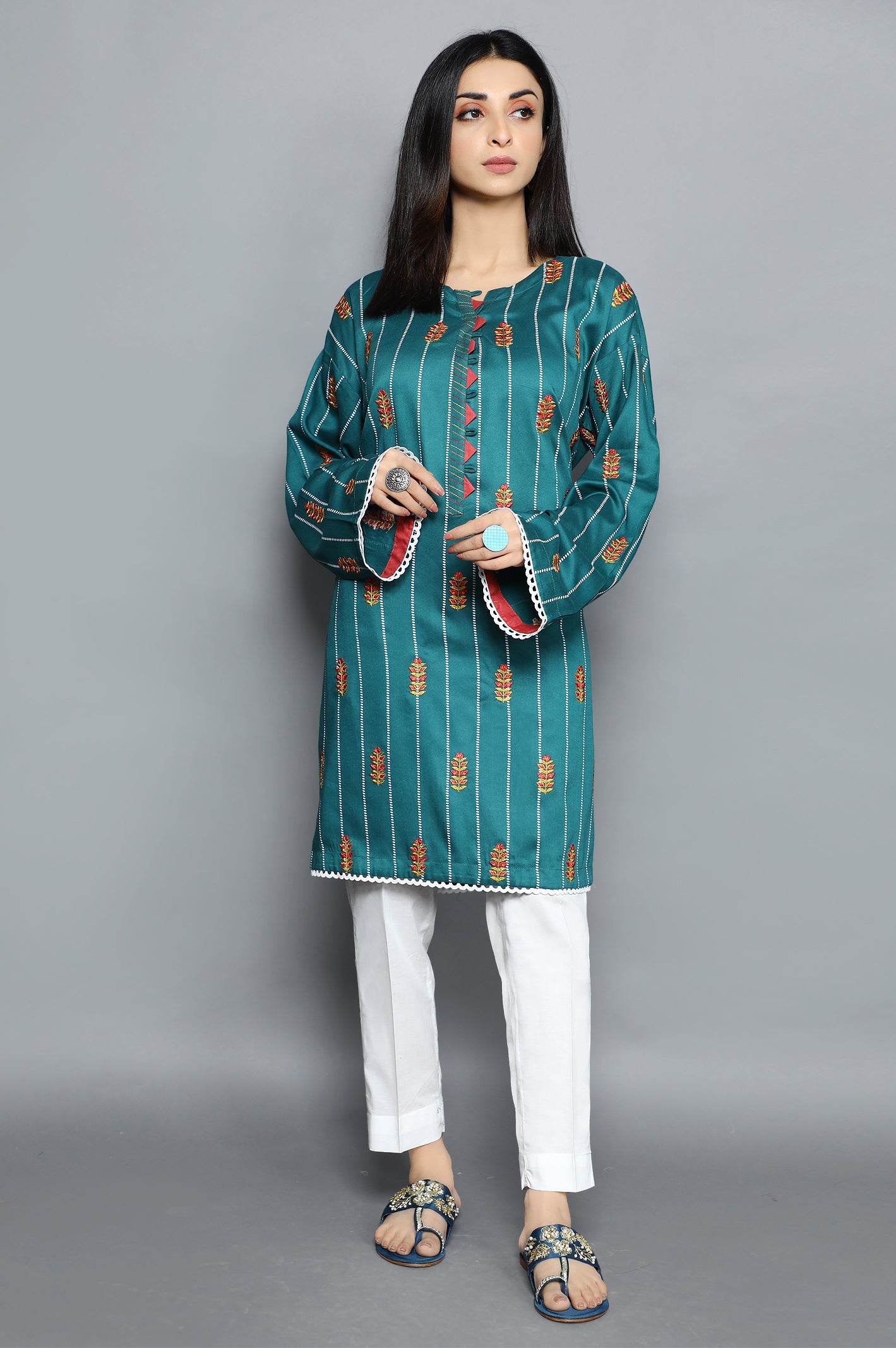 Women Stitched Kurti SKU: WKL0946-C-GREEN