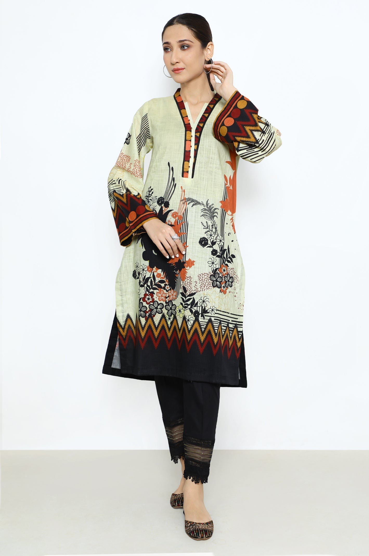 Women Stitched Kurti - Diners