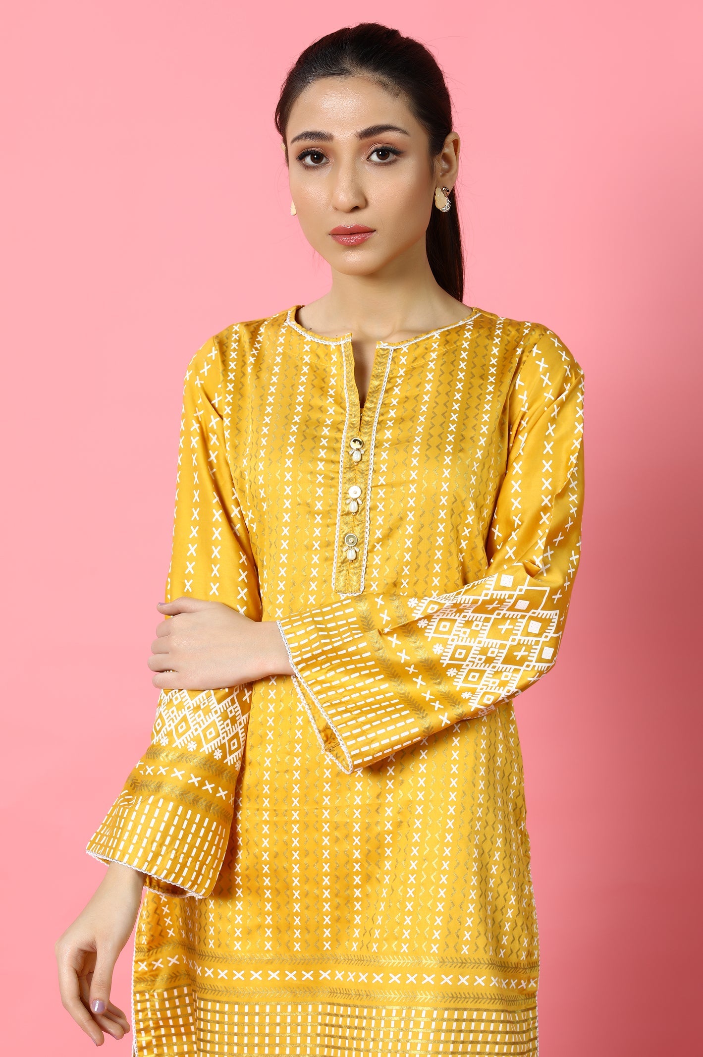 Women Stitched Kurti - Diners