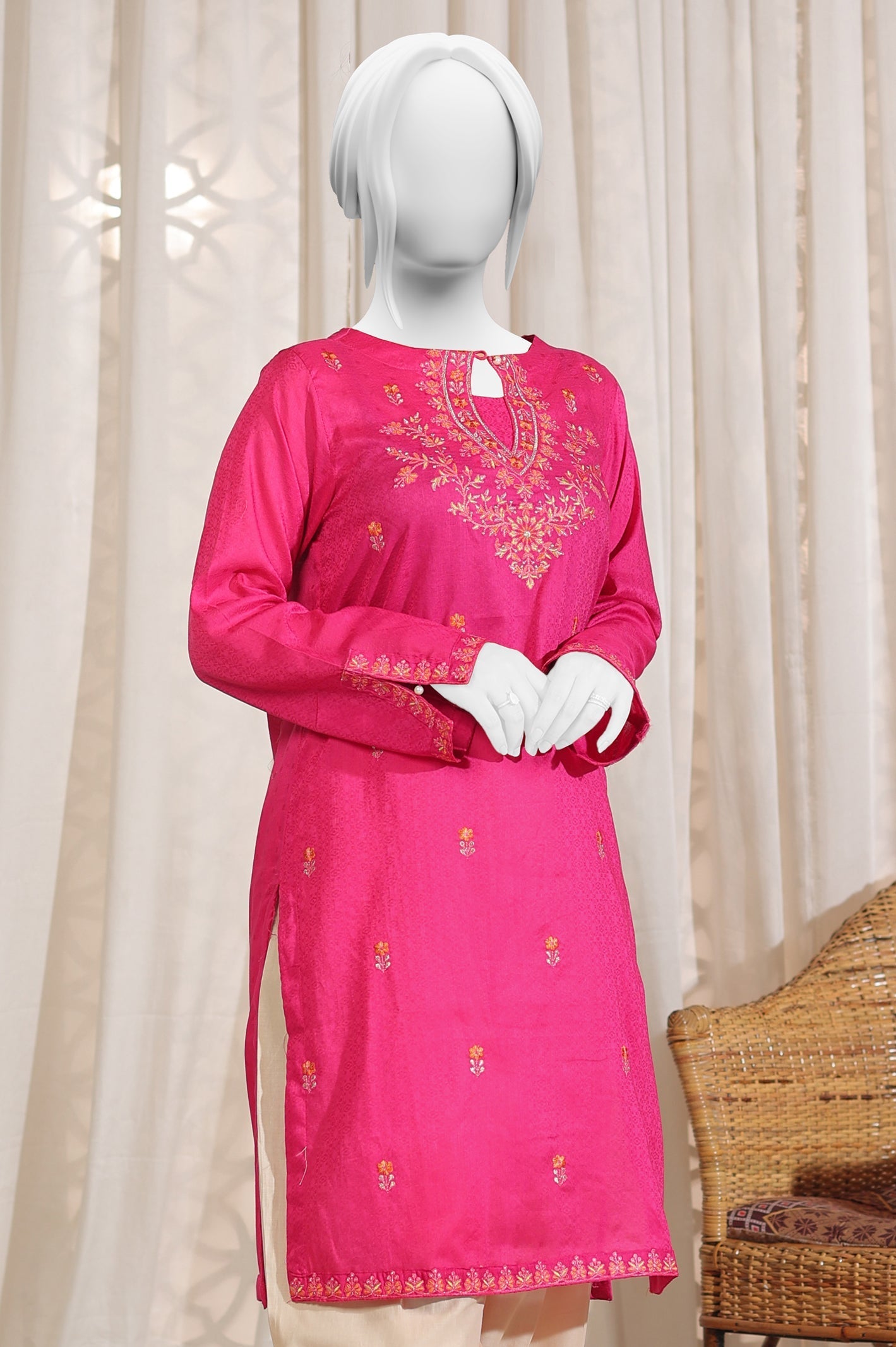 Embroidered Jacquard Pink Kurti - Diners